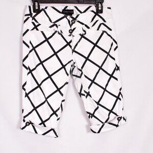 Friends Forever Women's Knee Pants Black & White Size 3